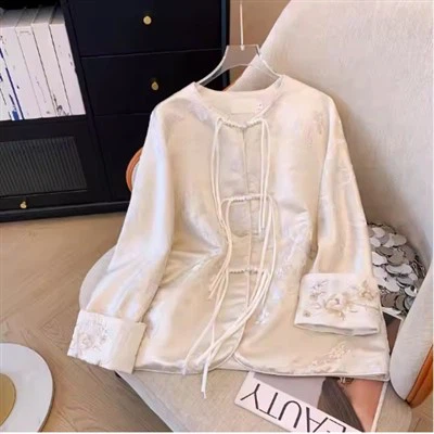 Kinesisk broderitøj